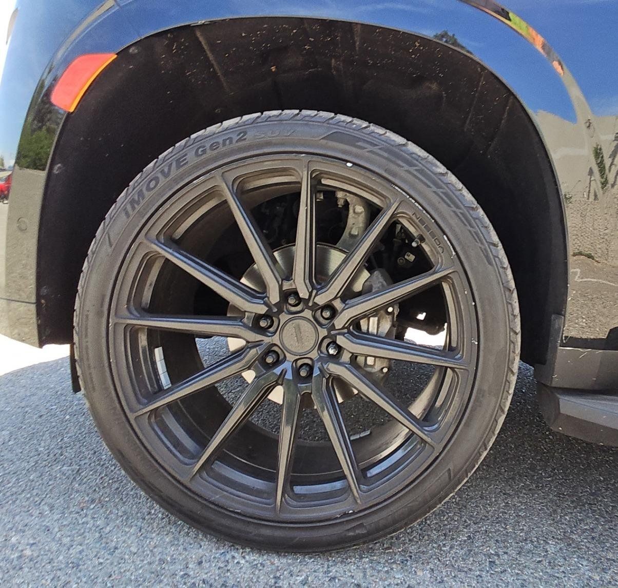 Used 2022 Cadillac Escalade Premium Luxury RWD image 25