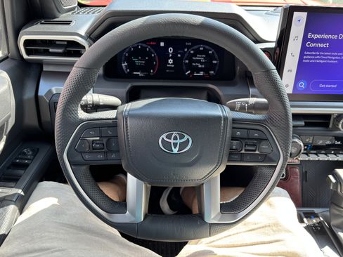 Used 2024 Toyota Tacoma TRD Sport w/ TRD Sport Premium Package AWD/4WD image 17
