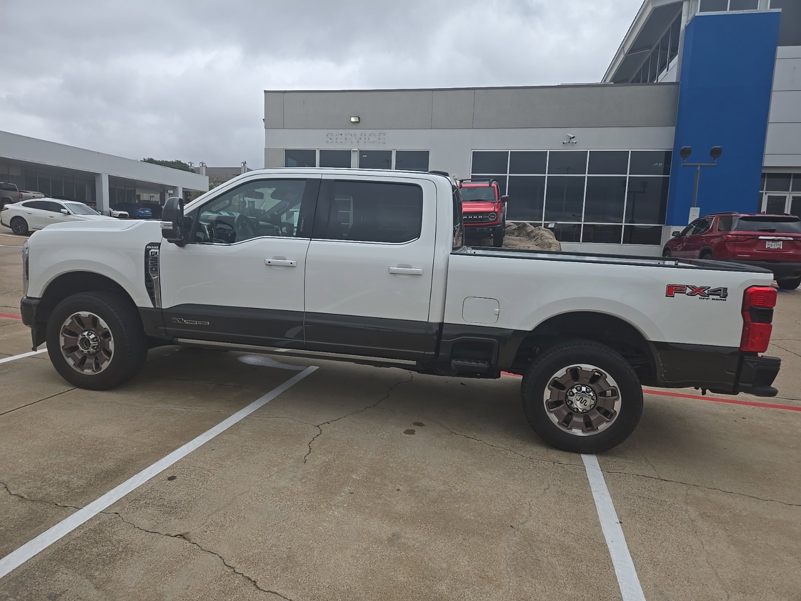 Used 2024 Ford F250 King Ranch w/ FX4 Off-Road Package AWD/4WD image 12