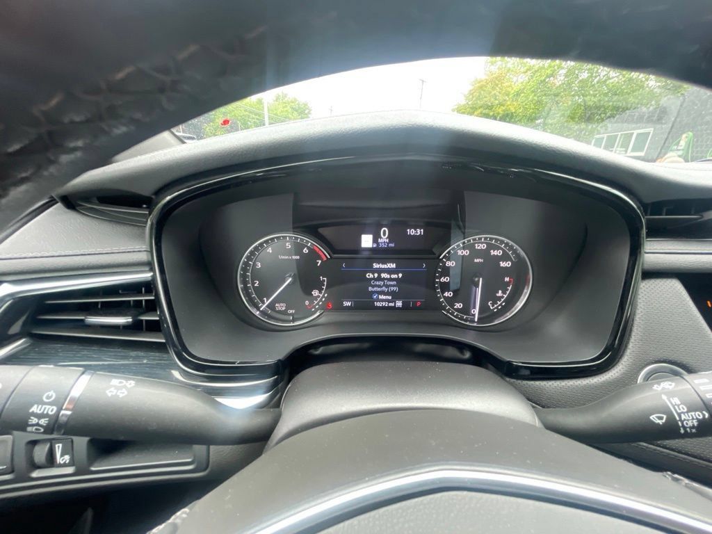 Used 2024 Cadillac XT5 Premium Luxury AWD/4WD image 28