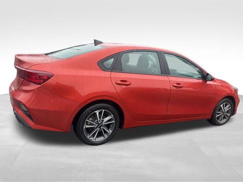 Certified 2023 Kia Forte LXS w/ LXS Technology Package image 15