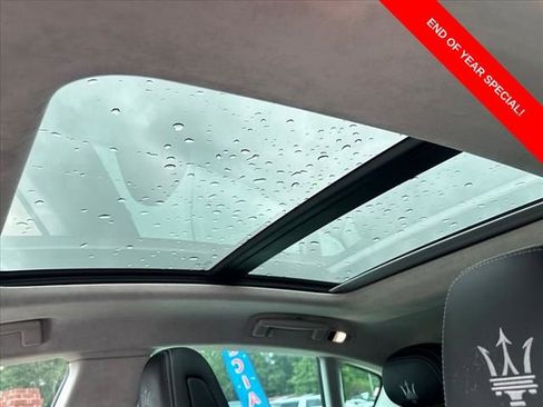 Used 2019 Maserati Levante GTS image 4