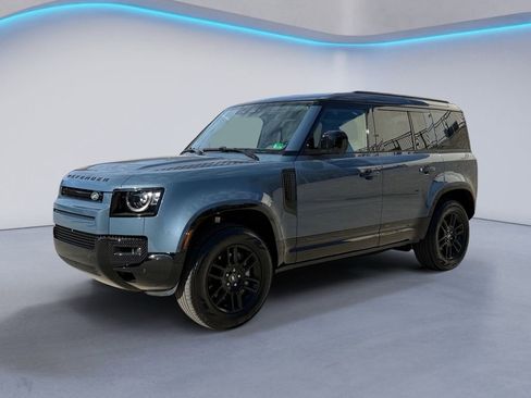 Used 2025 Land Rover Defender 110 X-Dynamic SE image 1