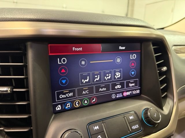 Used 2020 GMC Acadia Denali w/ Technology Package AWD/4WD image 20