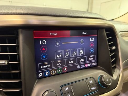 Used 2020 GMC Acadia Denali w/ Technology Package AWD/4WD image 20