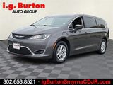 Certified 2020 Chrysler Pacifica Touring image 3
