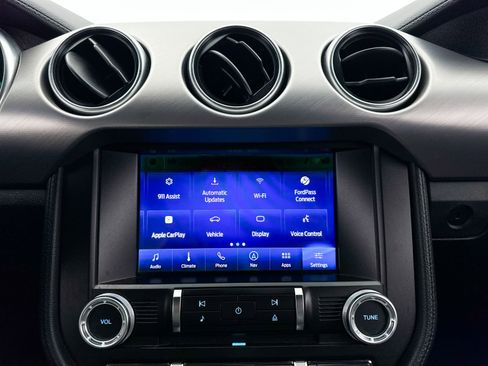 Used 2022 Ford Mustang GT Premium w/ Ford Safe & Smart Package RWD image 23