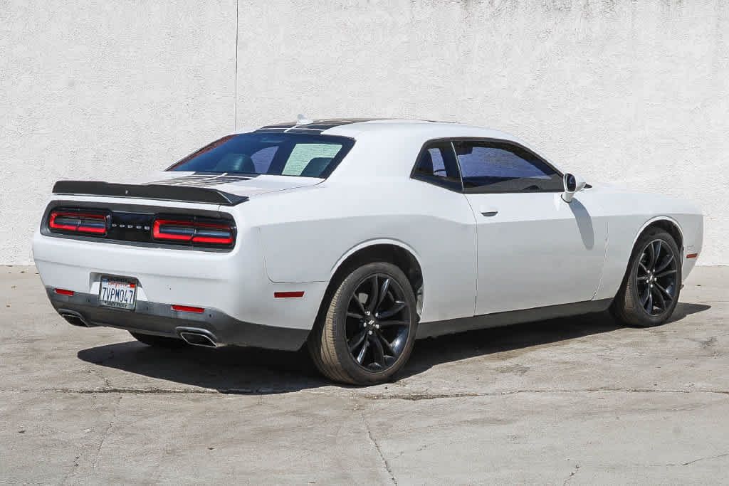Used 2016 Dodge Challenger R/T Plus RWD image 6