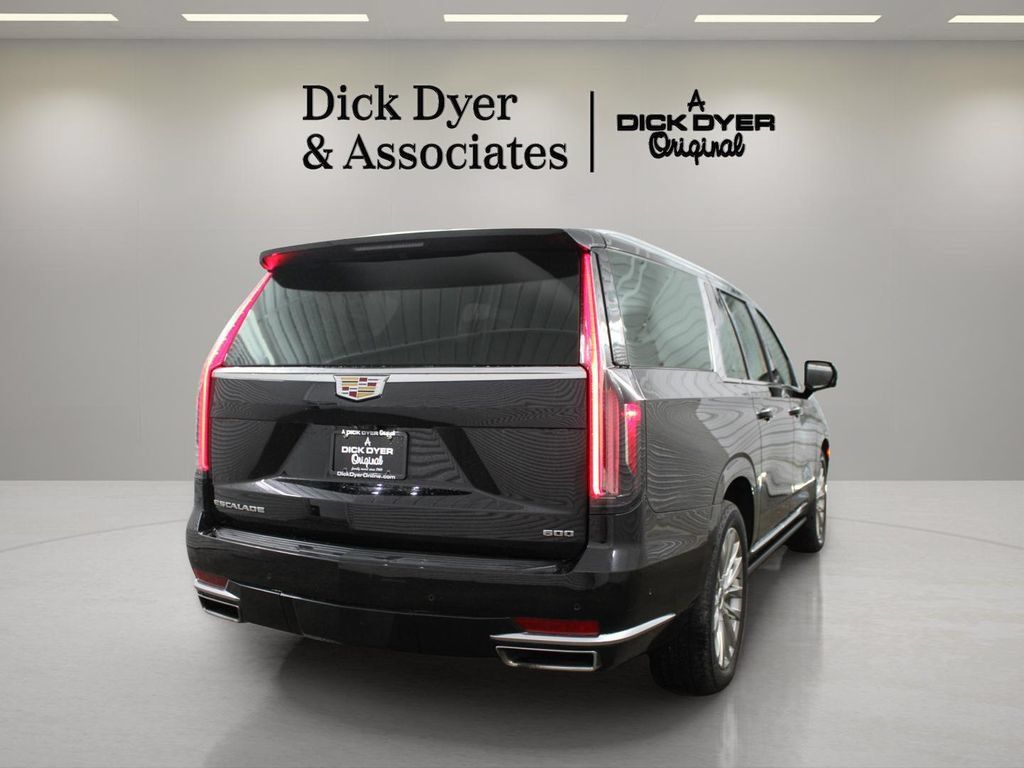 Used 2023 Cadillac Escalade ESV Premium Luxury w/ Performance Package AWD/4WD image 11