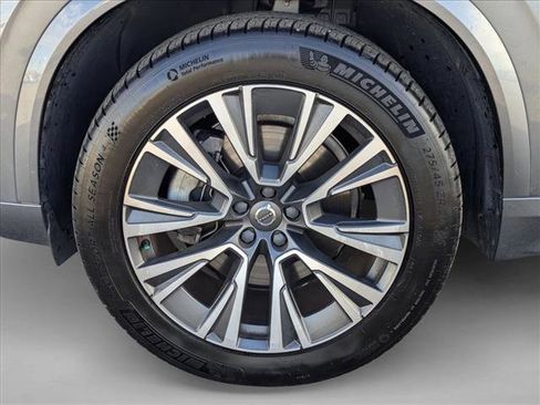 Used 2020 Volvo XC90 T5 Momentum image 26