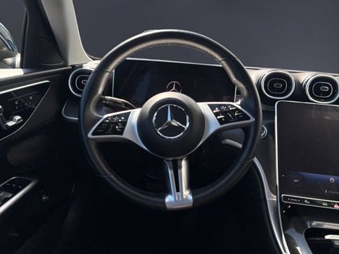 Used 2025 Mercedes-Benz C 300 4MATIC Sedan image 12