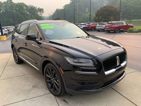 Certified 2023 Lincoln Nautilus Reserve w/ Equipment Group 201A AWD/4WD image 8