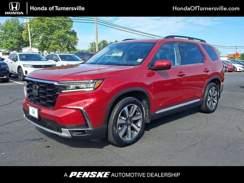 Certified 2023 Honda Pilot Elite image 1