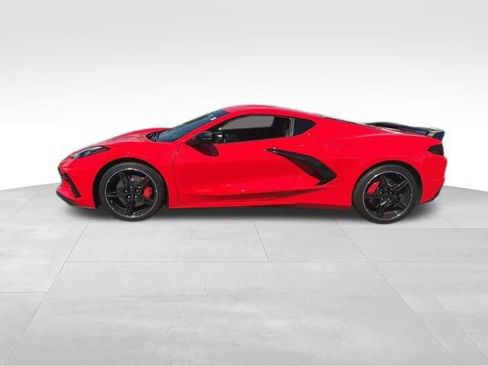 Used 2020 Chevrolet Corvette Stingray Premium Cpe w/ 3LT Preferred Equipment Group RWD image 2