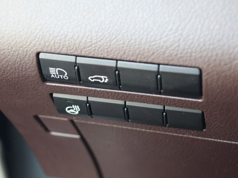 Used 2018 Lexus RX 350L FWD image 15