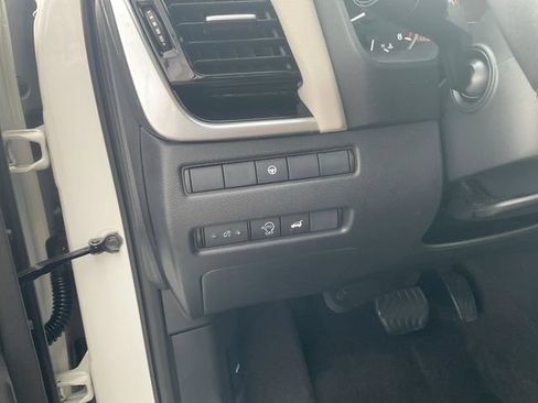 Certified 2023 Nissan Rogue SL AWD/4WD image 20