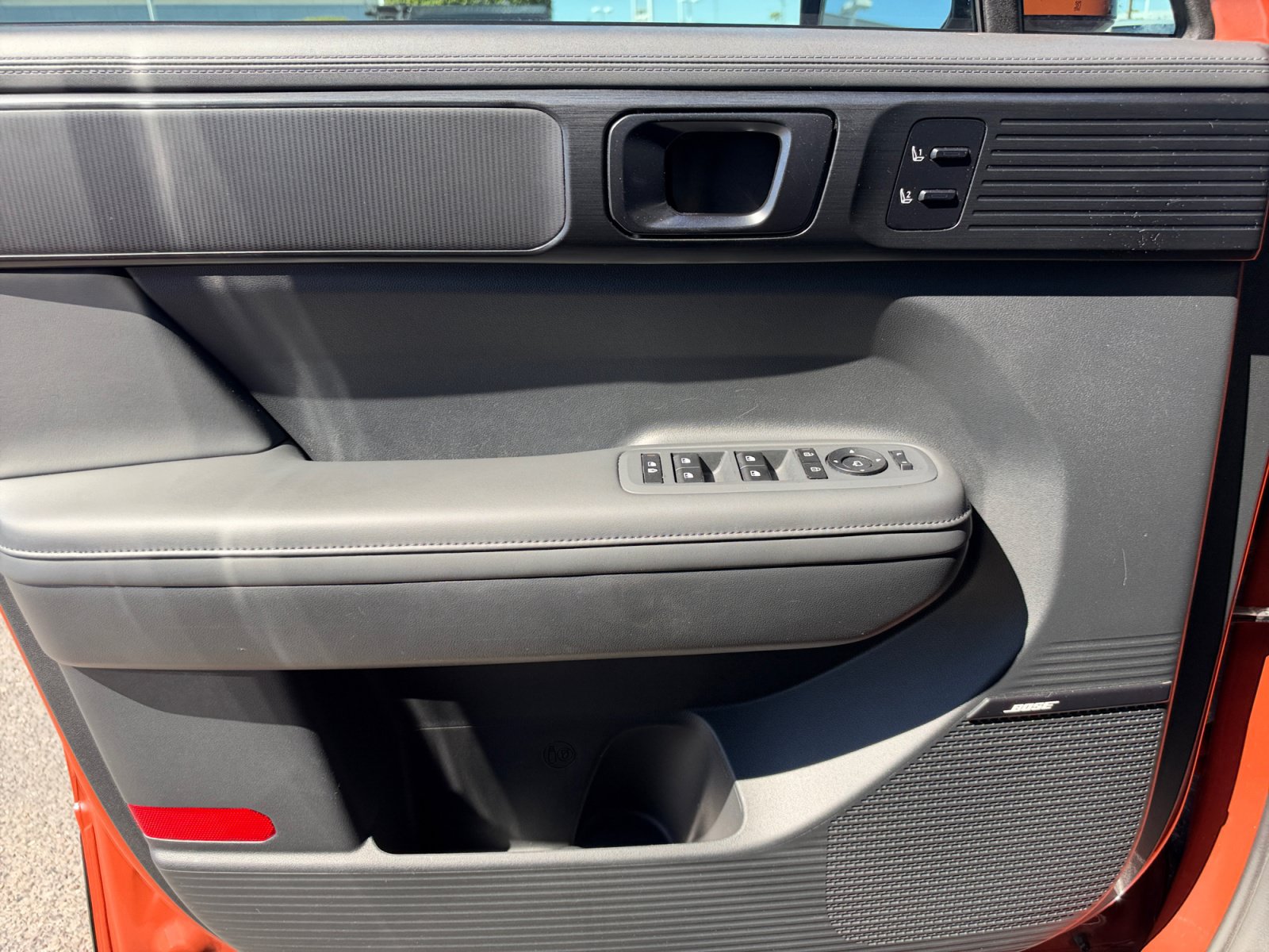 Certified 2025 Hyundai Santa Fe Calligraphy FWD image 13