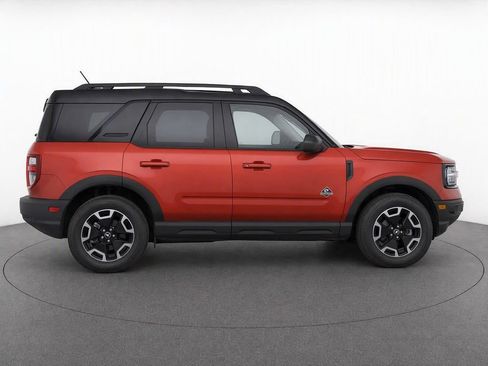 Used 2023 Ford Bronco Sport Outer Banks AWD/4WD image 8