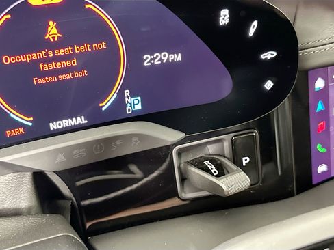 Certified 2025 Porsche Taycan image 11