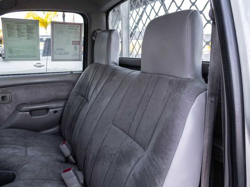 Used 2003 Toyota Tacoma 2WD Regular Cab image 24