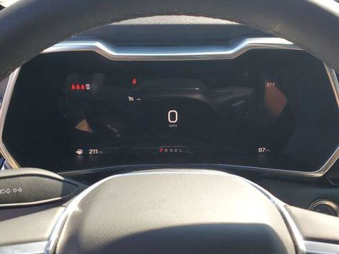 New 2026 GMC Canyon Elevation w/ Convenience Package RWD image 25
