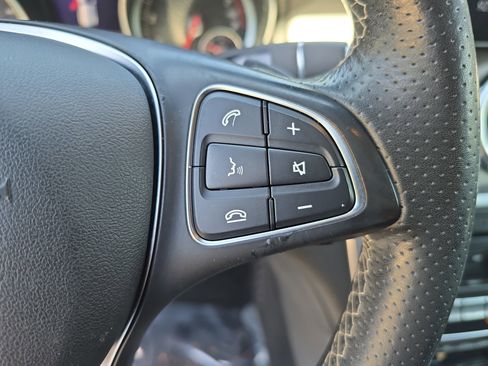 Used 2018 Mercedes-Benz GLA 250 image 20
