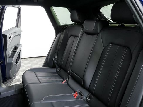 Used 2023 Audi Q4 e-tron Prestige image 20