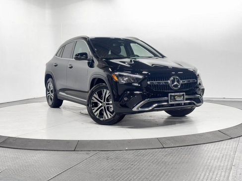 Certified 2026 Mercedes-Benz GLA 250 4MATIC image 1