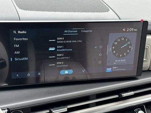 New 2026 Hyundai Santa Fe SE image 16