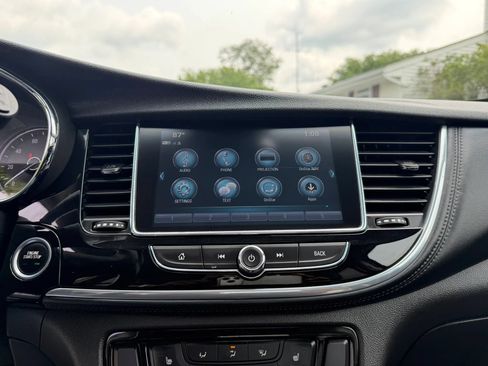 Used 2019 Buick Encore Essence AWD/4WD image 22