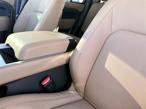 New 2026 Land Rover Defender 110 S image 18