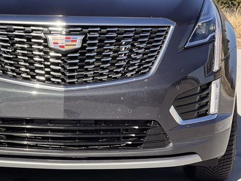 Used 2023 Cadillac XT5 Premium Luxury image 11