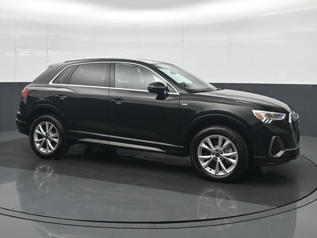 Used 2025 Audi Q3 2.0T Premium AWD/4WD image 8