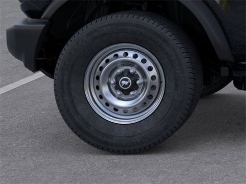 New 2025 Ford Bronco 2-Door image 21