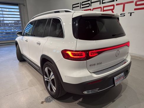 Used 2023 Mercedes-Benz EQB 300 4MATIC w/ Exclusive Package image 5