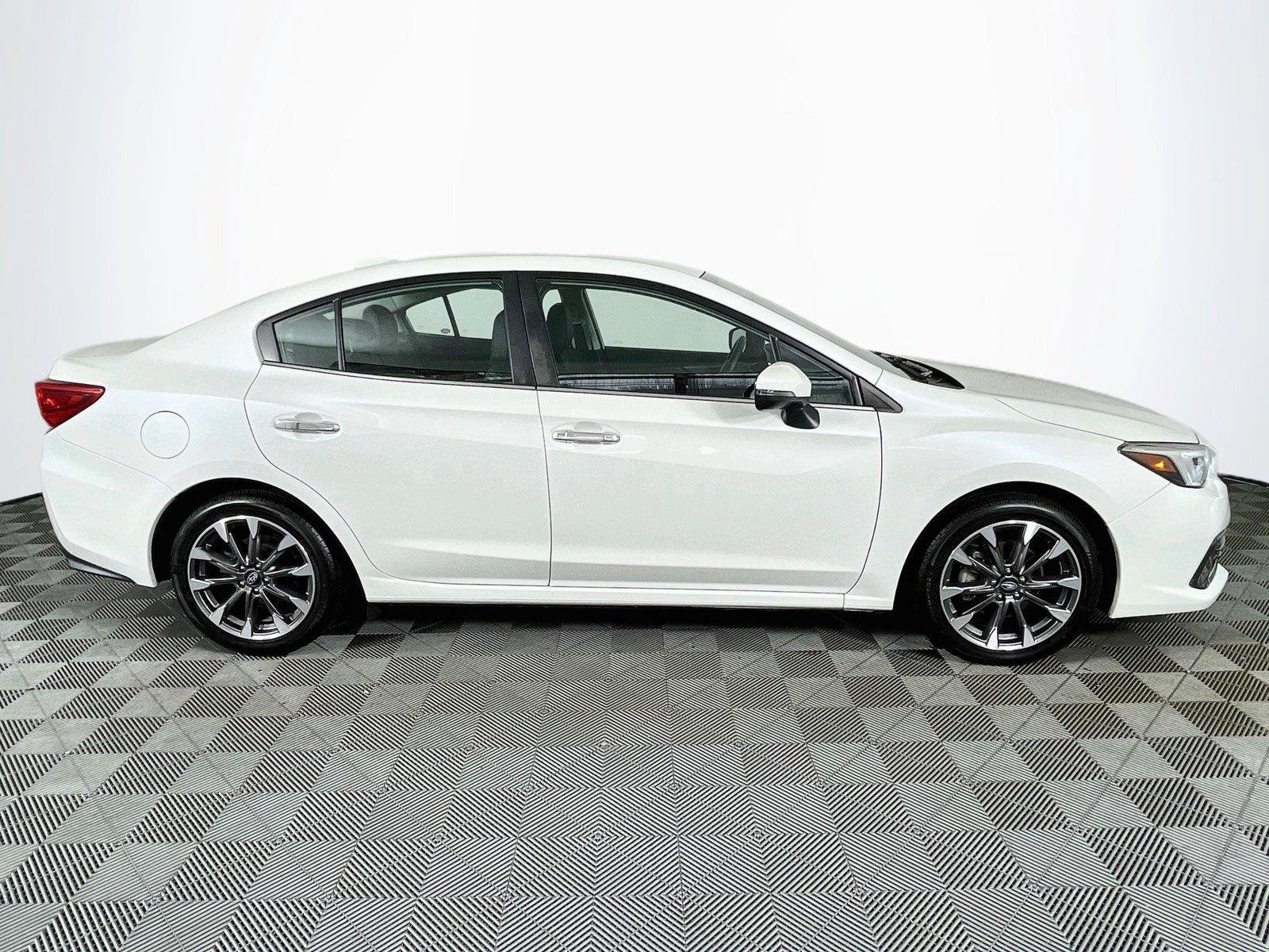 Used 2020 Subaru Impreza 2.0i Limited AWD/4WD image 10