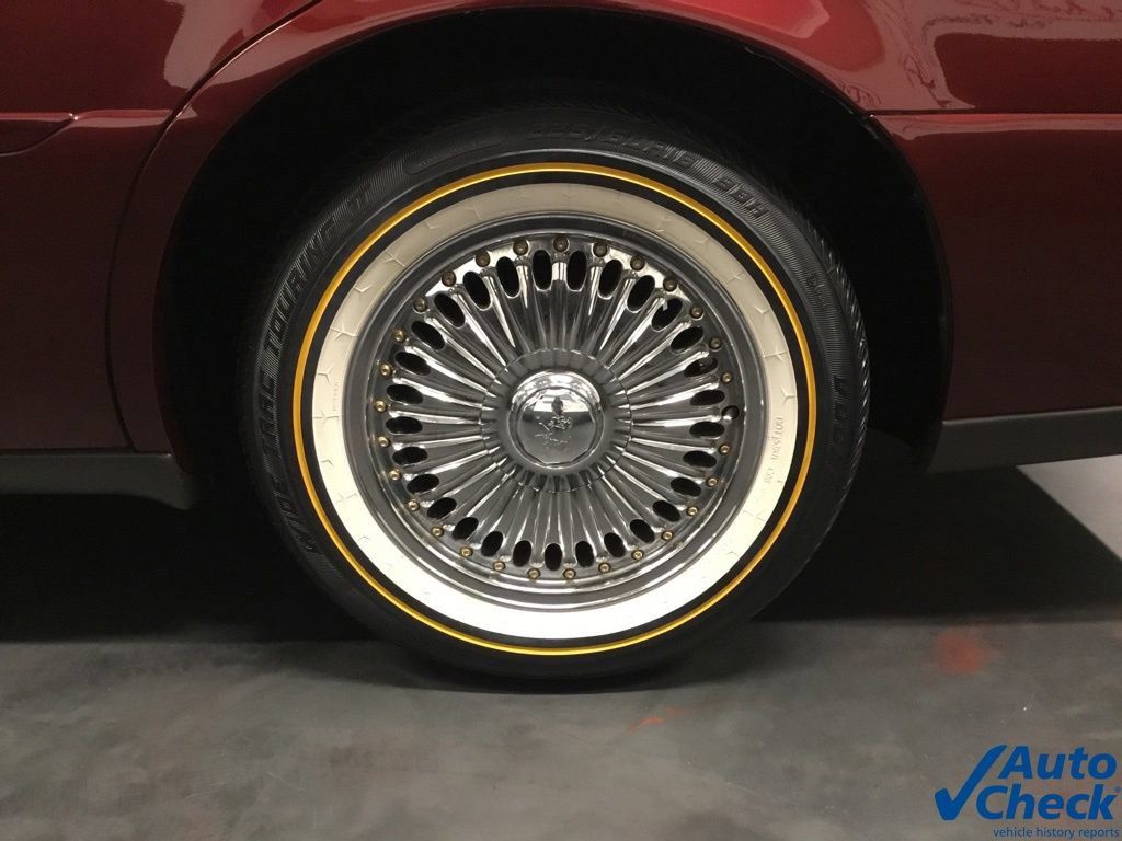 Used 2000 Cadillac De Ville DHS w/ Safety/Security Pkg FWD image 19