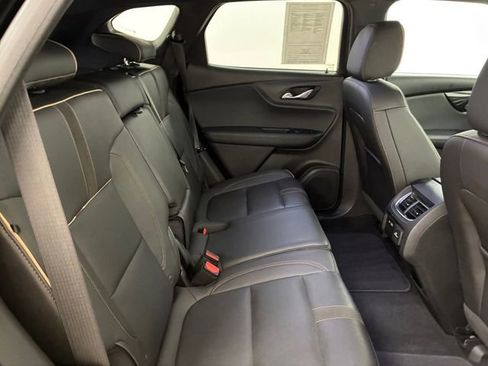 Certified 2019 Chevrolet Blazer Premier w/ Sun and Wheels Package AWD/4WD image 16