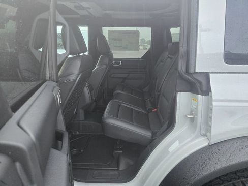 New 2026 Ford Bronco Badlands AWD/4WD image 8