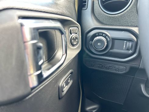 New 2026 Jeep Wrangler Unlimited Sport image 22