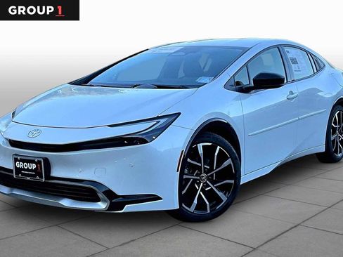 Certified 2026 Toyota Prius Plug-In Hybrid FWD image 1