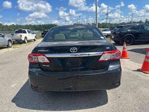 Used 2013 Toyota Corolla LE FWD image 9