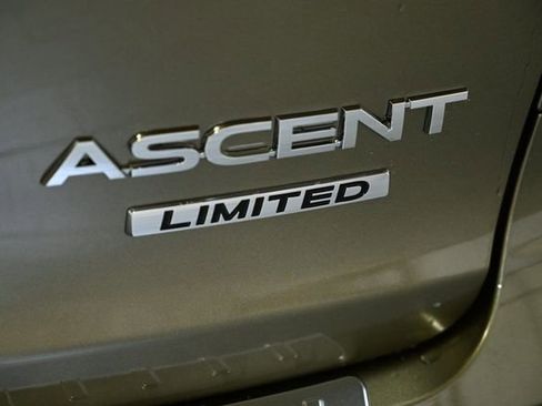 Used 2025 Subaru Ascent Limited w/ Popular Package #2 image 13