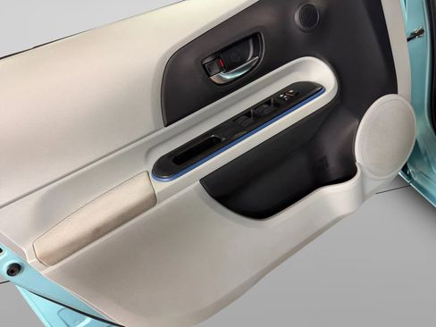 Used 2012 Toyota Prius C Two image 16