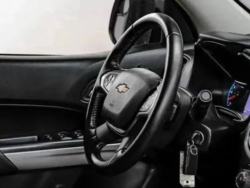 Used 2022 Chevrolet Colorado LT w/ LT Convenience Package image 20