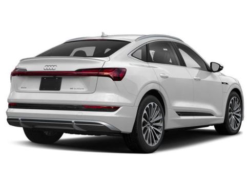 Used 2021 Audi e-tron Premium AWD/4WD image 2