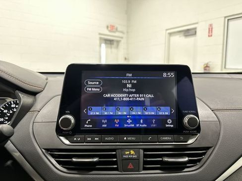 Used 2022 Nissan Altima 2.5 SR w/ Midnight Edition Package image 33