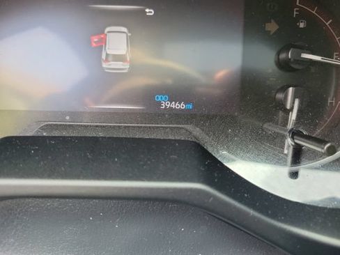 Used 2023 Toyota RAV4 XLE w/ Convenience Package FWD image 18