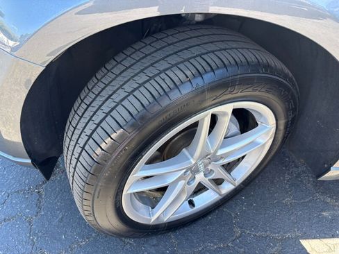 Used 2016 Audi Q5 2.0T Premium Plus AWD/4WD image 24