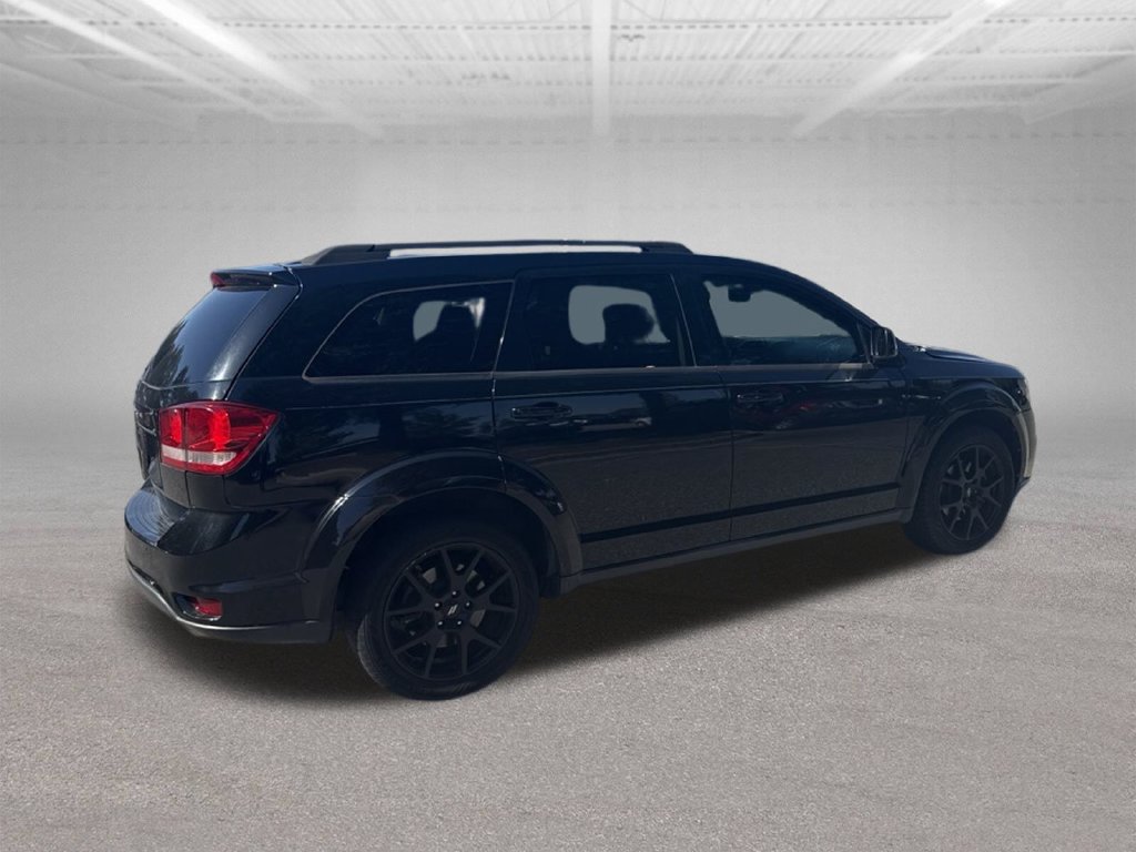 Used 2019 Dodge Journey SE w/ Connectivity Group FWD image 3